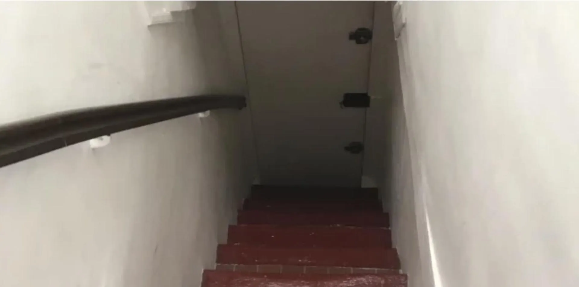 Sous Les Toits De Shared Place Homestay Paris