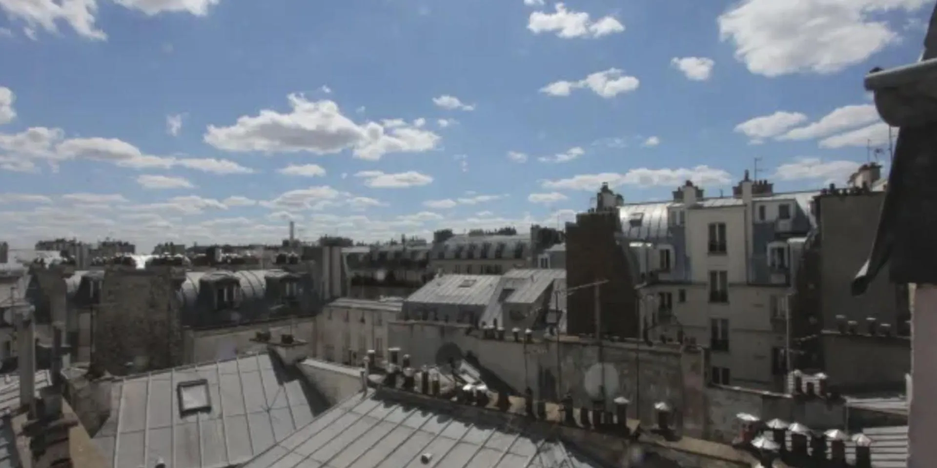 Sous Les Toits De Shared Place Homestay